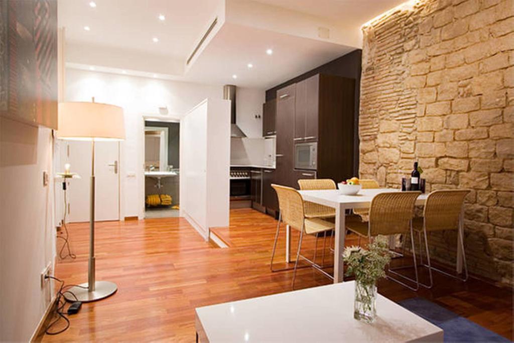 Apartamentos La Casa De Les Lletres برشلونة الغرفة الصورة